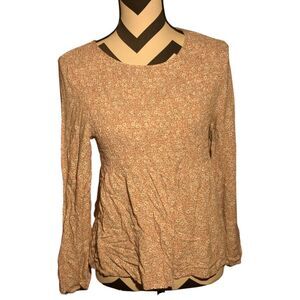 Urban Romantics L Smocked Peplum Top